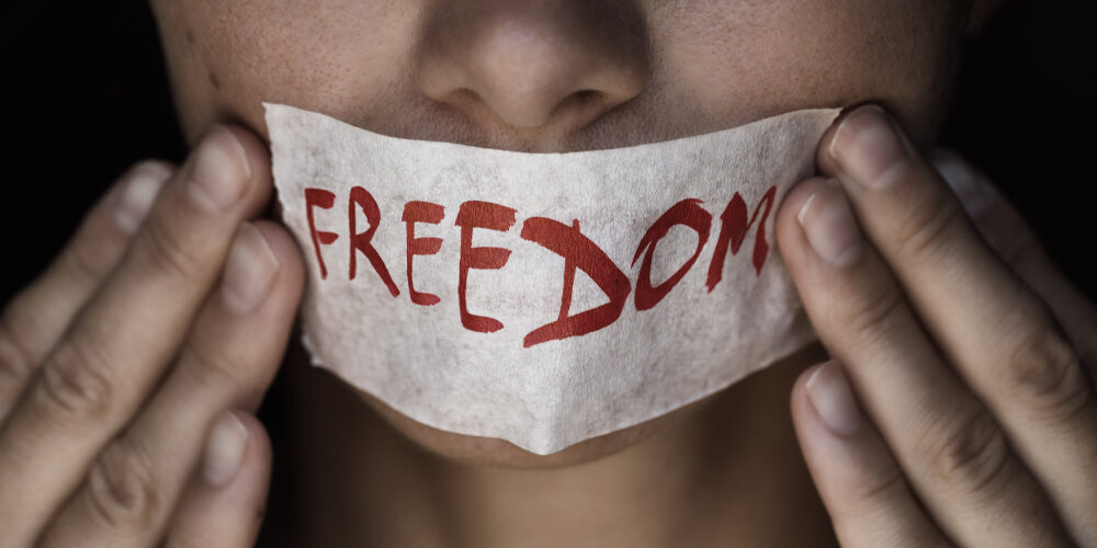 ukraine from press freedom to censorship risks